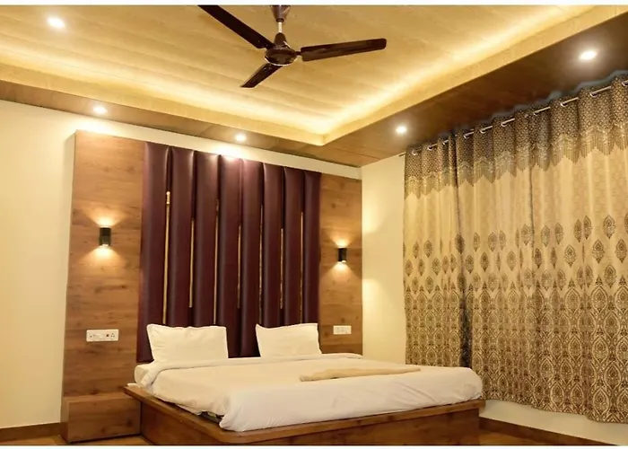 Saima Luxury
