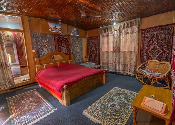 Heide Houseboats